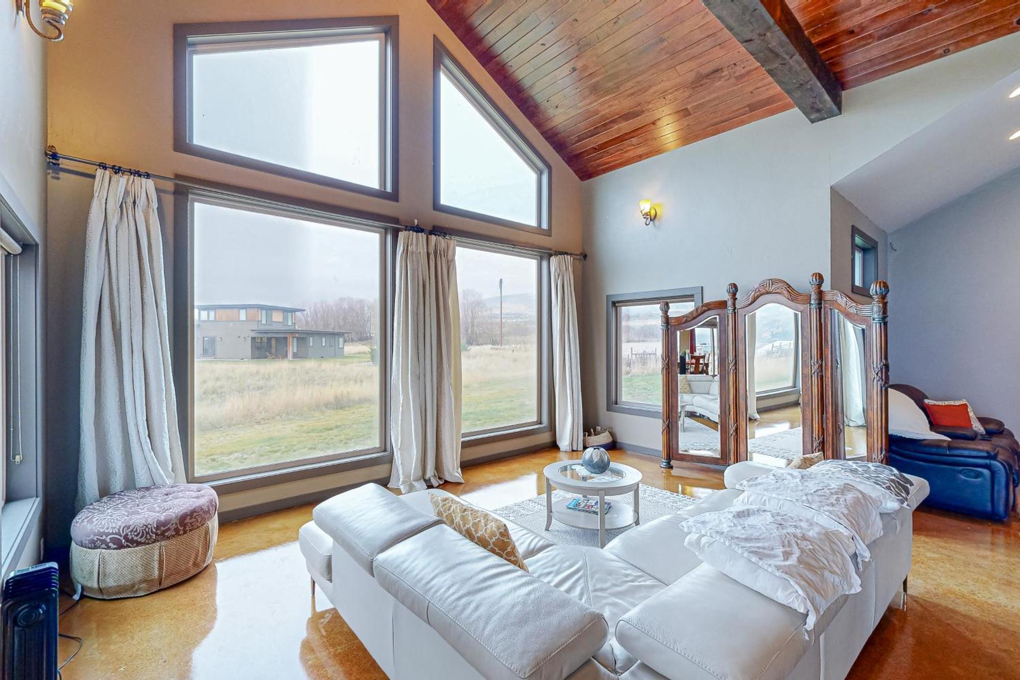 Grapevine Lodge Dallesport Buitenkant foto